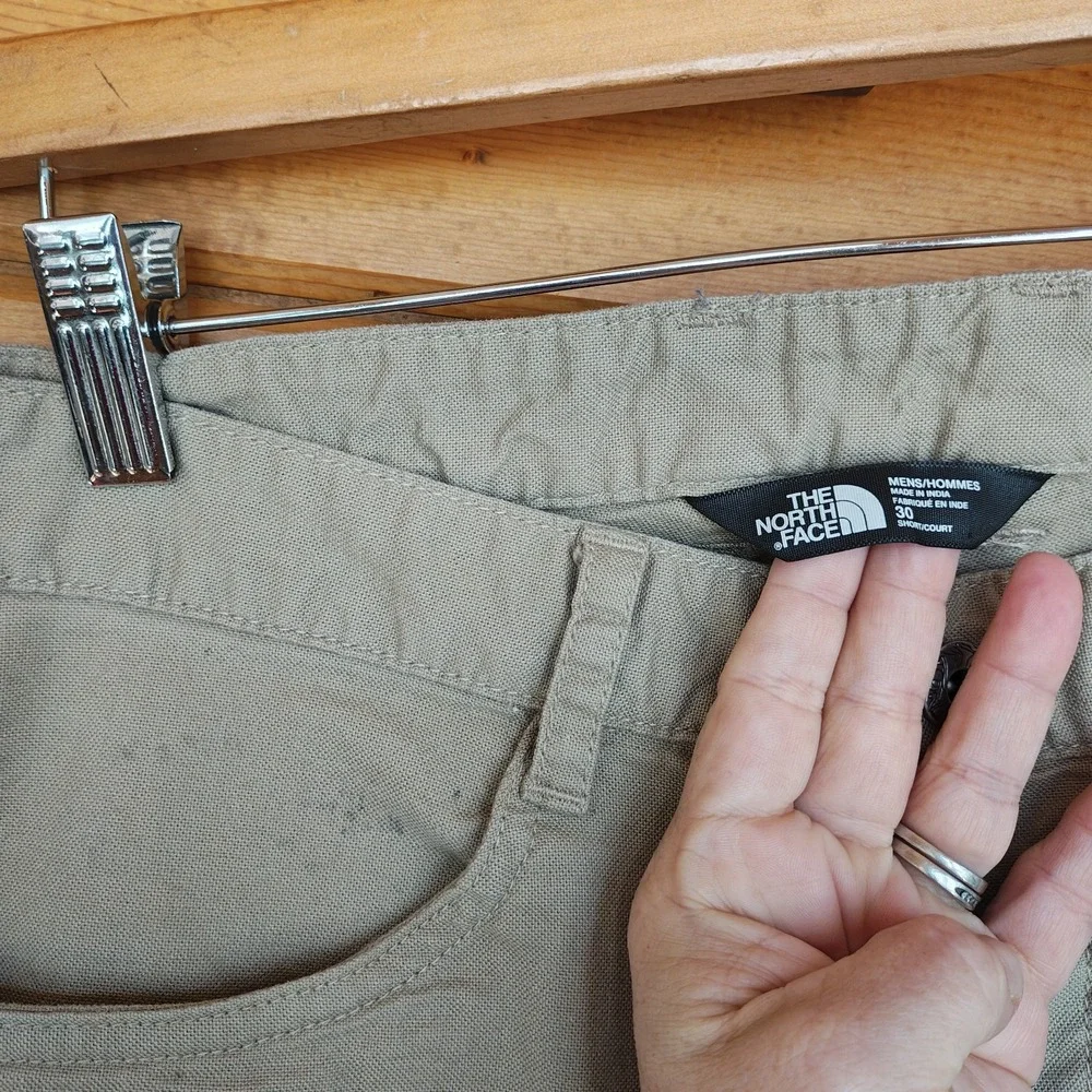 The North Face Pants Casual Athletic Outdoor Casual Khakis Preppy Active Size 30